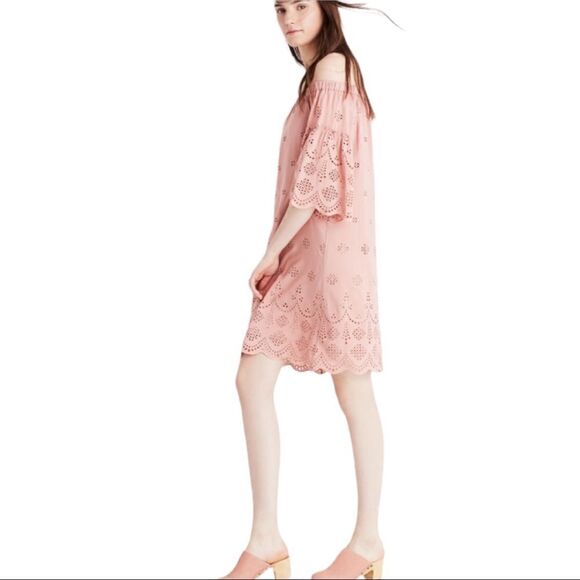 MADEWELL Pink Eyelet Off-Shoulder Casual Dress | Size 0 - Picture 4 of 11